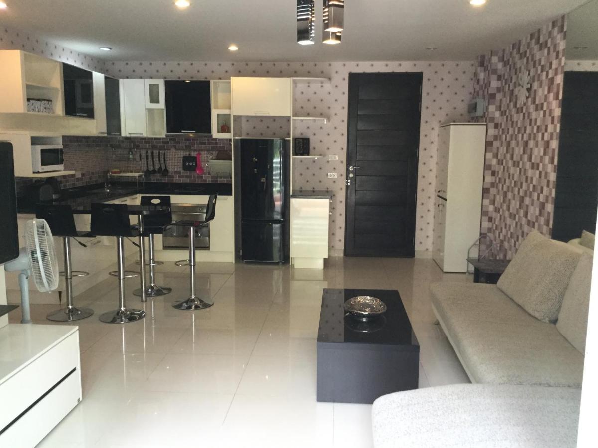 Appartamento Wongamat Privacy Naklua Soi 16-2 Pattaya Esterno foto